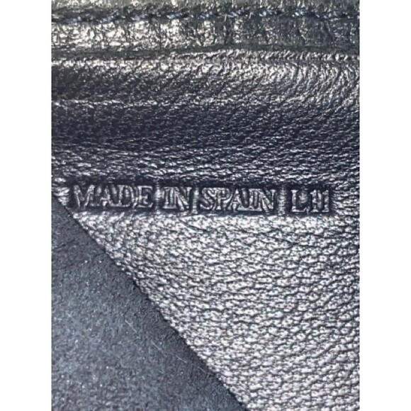 LOEWE Women’s Sheepskin Bifold Wallet + Full Set - Picture 10 of 10